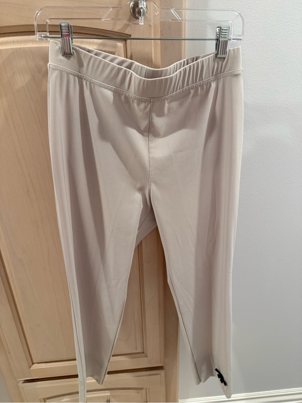 Women’s Neutral Cream Pull-On Leggings